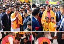 मुख्यमंत्री पुष्कर सिंह धामी ने खटीमा के वनखंडी महादेव मन्दिर, चकरपुर में आयोजित महाशिवरात्रि मेले का फीता काटकर शुभारम्भ किया ।