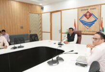 राज्य के हर स्कूल में बनाए जाएं वॉटर वेल्स – मुख्य सचिव आनंद वर्धन।।