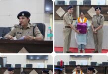 माह अप्रैल में सेवानिवृत्त होने वाले पुलिस कर्मियों के लिये किया गया विदाई समारोह का आयोजन।