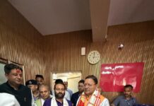 मुख्यमंत्री श्री पुष्कर सिंह धामी ने असम के गुवाहाटी स्थित मां कामाख्या देवी मंदिर में की पूजा-अर्चना।