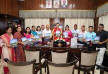 सचिवालय एथलेटिक्स एंड फिटनेस क्लब की द्विवार्षिक पत्रिका “एक संकल्प : सभी के बेहतर स्वास्थ्य के लिए” का मुख्यमंत्री ने किया विमोचन।