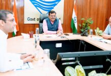 मुख्य सचिव श्री आनन्द बर्द्धन ने मंगलवार को सचिवालय स्थित अपने सभागार में पर्यटन विभाग की समीक्षा की।।