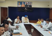 गन्ना एवं चीनी आयुक्त उत्तराखण्ड, काशीपुर में विभागीय अधिकारियों/कर्मचारियों की एक बैठक आहूत की गयी।