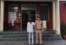 अवैध रूप से सट्टा खिलाने पर भी कार्यवाही।