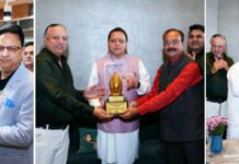 मुख्यमंत्री धामी ने देहरादून में सर्राफ मंडल की भव्य एग्जीबिशन का किया अवलोकन।