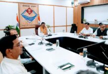 मुख्य सचिव ने की यूआईआईडीबी के प्रोजेक्ट्स की प्रगति की समीक्षा।