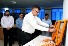 सूचना एवं लोक संपर्क विभाग उत्तराखंड में महात्मा गांधी एवं पूर्व प्रधानमंत्री लाल बहादुर शास्त्री की जयंती पर किया गया उन्हें श्रद्धापूर्वक नमन।