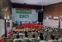 काशीपुर में राज्य की चीनी मिलों को पेराई सत्र 2026-27 हेतु गन्ना क्षेत्रफल आवंटित किए जाने के संबंध में गन्ना सुरक्षण बैठक का आयोजन किया गया।